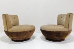 Milo Baughman Pair of Milo Baughman for Thayer Coggin Swivel Chairs - 3518180