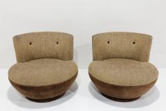 Milo Baughman Pair of Milo Baughman for Thayer Coggin Swivel Chairs - 3518182