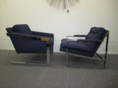 Milo Baughman Pair of Milo Baughman style Matched Mismatched Chrome Lounge Chairs - 1229187
