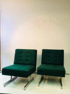 Milo Baughman Pair of Unusual Design Chairs with Chrome Legs Attributed to Milo Baughman - 882081