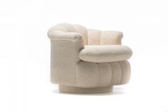 Milo Baughman Post Modern Ivory White Boucl Clam Shell Swivel Lounge Chairs - 2101328