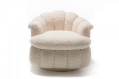Milo Baughman Post Modern Ivory White Boucl Clam Shell Swivel Lounge Chairs - 2101334