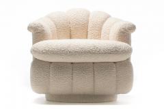 Milo Baughman Post Modern Ivory White Boucl Clam Shell Swivel Lounge Chairs - 2101341