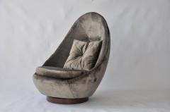 Milo Baughman Rare Large Scale Milo Baughman Swivel Chair - 556574