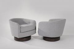 Milo Baughman Set of Swivel Tilt Lounge Chairs by Milo Baughman C 1960s - 3589025