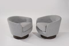 Milo Baughman Set of Swivel Tilt Lounge Chairs by Milo Baughman C 1960s - 3589026