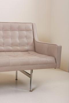 Milo Baughman Tufted Sofa in Grey Leather by Milo Baughman for Thayer Coggin - 1096957