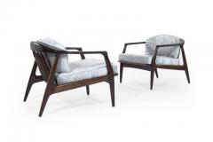 Milo Baughman Walnut Lounge Chairs by Milo Baughman for Thayer Coggin - 349955