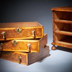 Miniature William and Mary 17th Century Diminutive Olive Oyster Chest C 1690 - 3127588