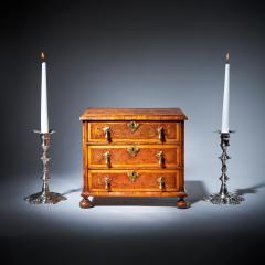 Miniature William and Mary 17th Century Diminutive Olive Oyster Chest C 1690 - 3127589