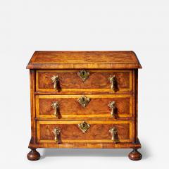 Miniature William and Mary 17th Century Diminutive Olive Oyster Chest C 1690 - 3132326