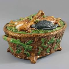 Minton Majolica Mallard Hare Game Pie Dish - 2444812