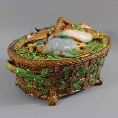 Minton Majolica Mallard Hare Game Pie Dish - 2444816