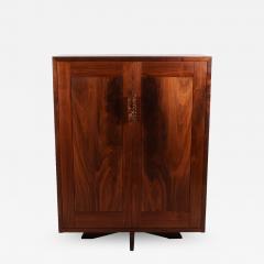 Mira Nakashima Large Mira Nakashima Bahut cabinet - 1245467