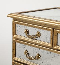Mirrored Starlight Chest - 4309542