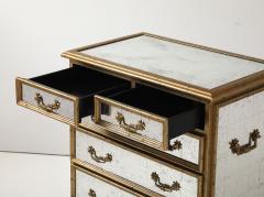 Mirrored Starlight Chest - 4309545