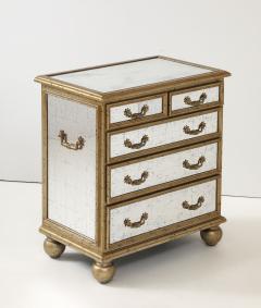Mirrored Starlight Chest - 4309551