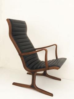 Mitsumasa Sugasawa Haron Chair and Footrest by Mitsumasa Sugasawa - 461731