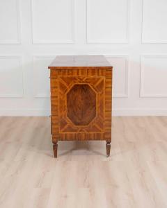 Modenese 18th century Louis XVI walnut chest of drawers with various woods and i - 4611804