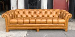Modern Leather Chesterfield Sofa - 937594