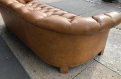 Modern Leather Chesterfield Sofa - 937597