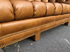 Modern Leather Chesterfield Sofa - 937598