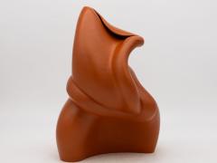 Modern Sculptural Terracotta Vase England 1980s - 4414005