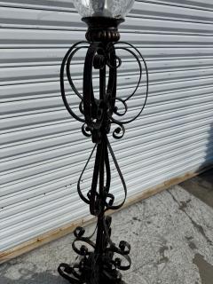Modern Wrought Iron Floor Lamp with Blownglass shade - 4365084