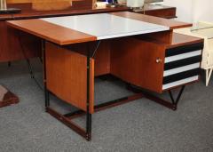 Modernist Desk Made in Italy in 1955 - 468553