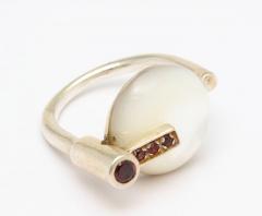 Modernist German Mother of Pearl and Garnet Silver Ring - 773532