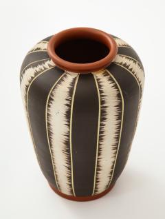 Modernist Pottery Vase - 756884
