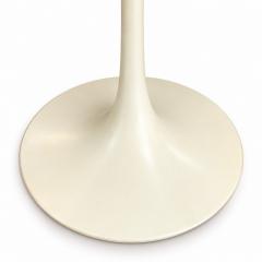 Modernist Tulip Pedestal Side Table by EERO SAARINEN for Knoll International - 4810523
