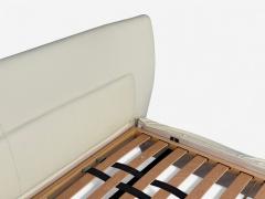 Molteni C Cream Leather Chrome King Size Bedframe Italy 21st C  - 4340286