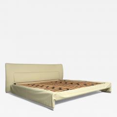 Molteni C Cream Leather Chrome King Size Bedframe Italy 21st C  - 4344341