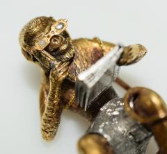 Monkey with Glasses Brooch Reading a Book - 3362389