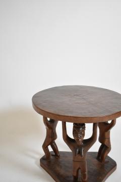 Monoxyl African pedestal round table 1960s  - 4684438
