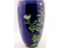 Monumental Japanese Cloisonn Enamel Vase with Chrysanthemums Got Seizabur  - 4556218