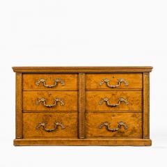 Morel and Seddon A fine George IV burr oak chest of drawers in the manner of Morel and Seddon - 1783662