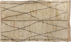 Moroccan Rug - 3704630