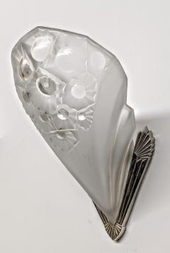Muller Fr res French Art Deco Geometric Wall Sconce Signed by Muller Fr res - 3942097