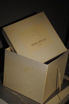 NINA RICCI Nina Ricci Couture Hat and Original Hatbox - 4648675