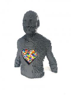 Nathan Sawaya Dark Gray Heart Underneath - 3793918