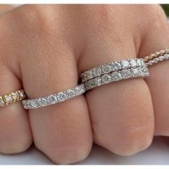 Natural Diamond Wedding Band in 18k white gold setting - 3500137