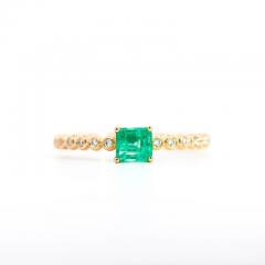 Natural Emerald Square Cut Thin Ribbed Band Stacking Ring in 18K Yellow Gold - 3513235