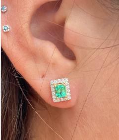 Natural Emerald Stud Earrings with diamond halo in 18k Solid Gold - 3510038