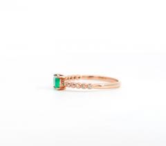 Natural Emerald and Diamond Ribbed Shank Thin Stacking Ring in 18K Rose Gold - 3513238