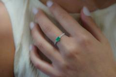 Natural Emerald and Diamond Ribbed Thin Stacking Ring in 18K White Gold - 3513247