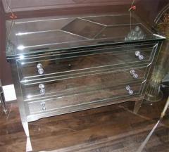 Neoclassical Modern 3 Drawer Mirrored Dresser - 3096552