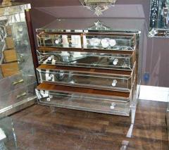 Neoclassical Modern 4 Drawer Mirrored Dresser - 3113302