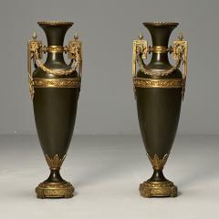 Neoclassical Pair of Large Urns Gilt Bronze Green Painted Metal 1970s - 3795461